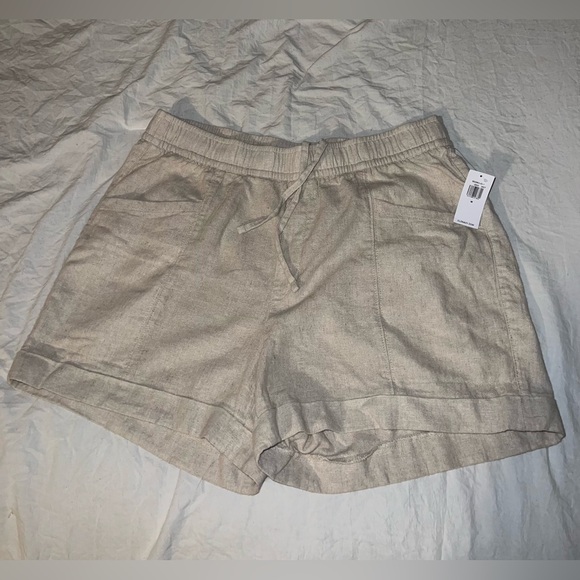 NEW, Old Navy Linen Blend Shorts  MEDIUM - Picture 8 of 11